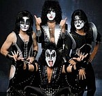 Konfettibe fulladt a Kiss koncertje