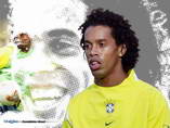 Ronaldinho erejét kiszívja az új barátnõje