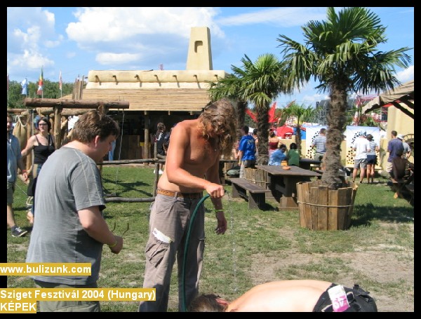 sziget2004-024.jpg