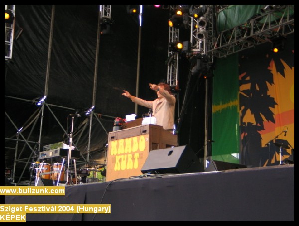 sziget2004-039.jpg