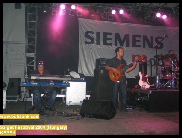 sziget2004-400.jpg